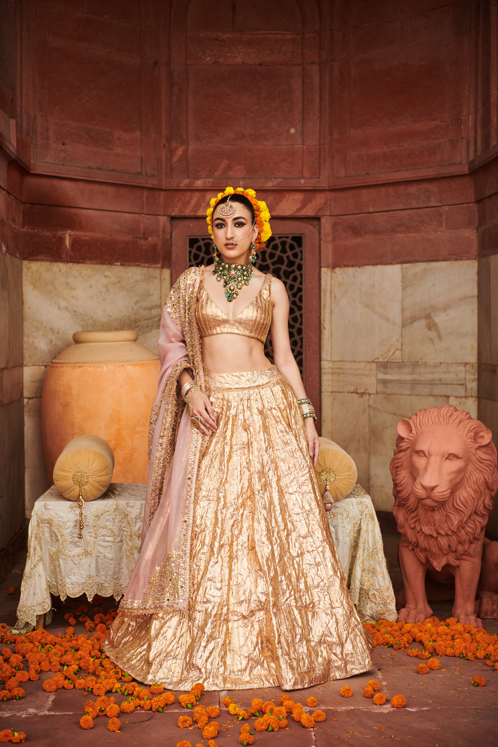 Padmasvar?a Lampi Lehenga