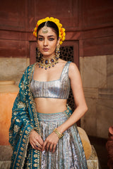 Aasmani Lampi Lehenga