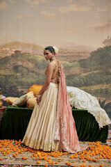 Svet Gulal Lehenga