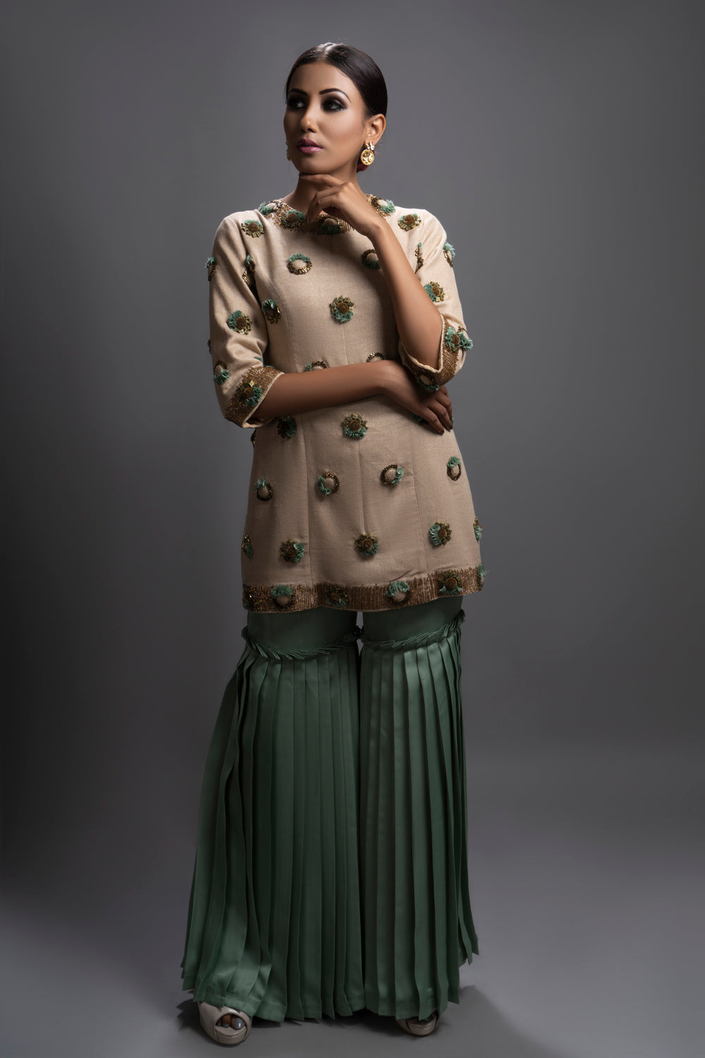 Doha Short Kurta With Pleated Pants