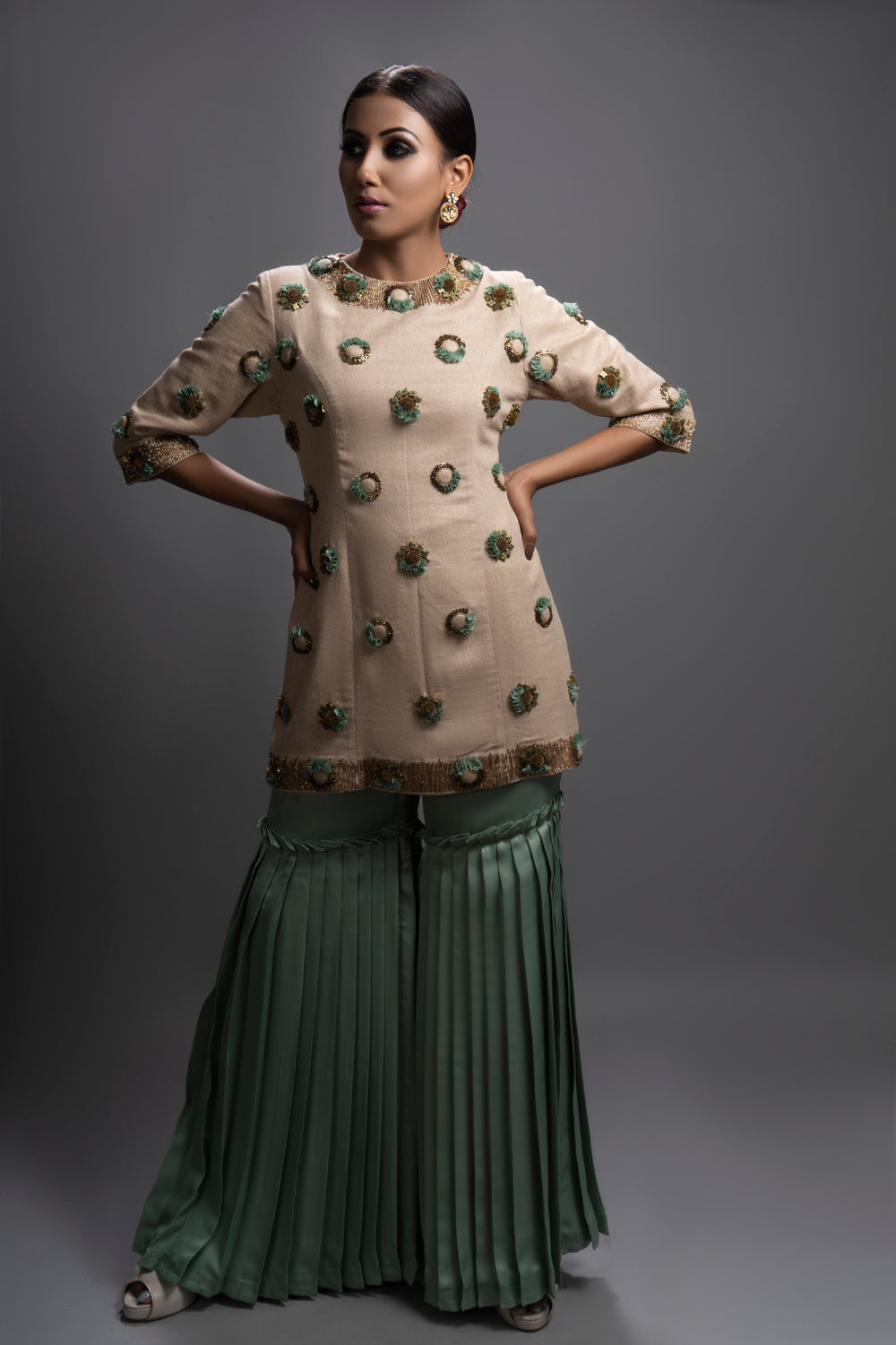 Doha Short Kurta With Pleated Pants