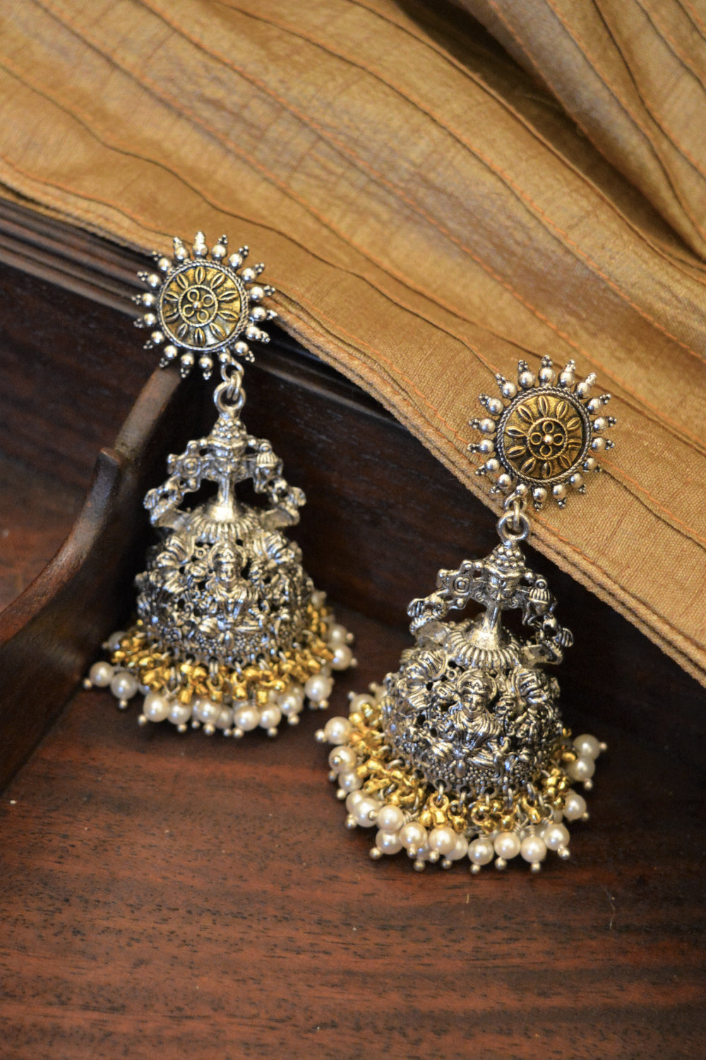 Ornately Carved Ghungaroo Pearl Figure Jhumkas