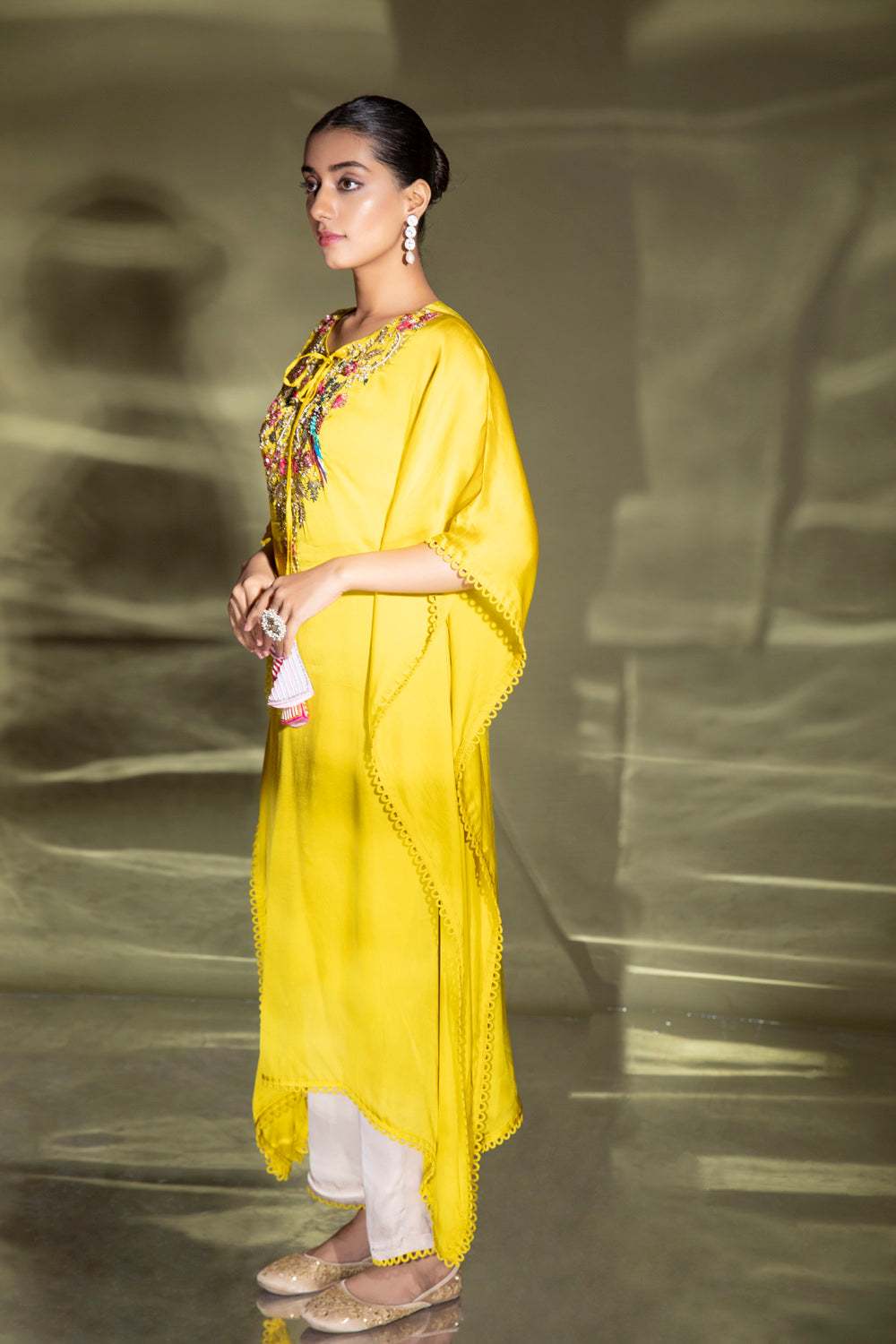 Licius Embroidered Kaftan With Plazo