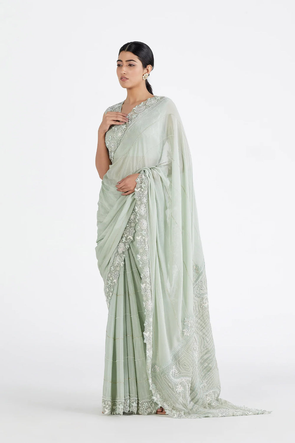 Pista Tara Saree