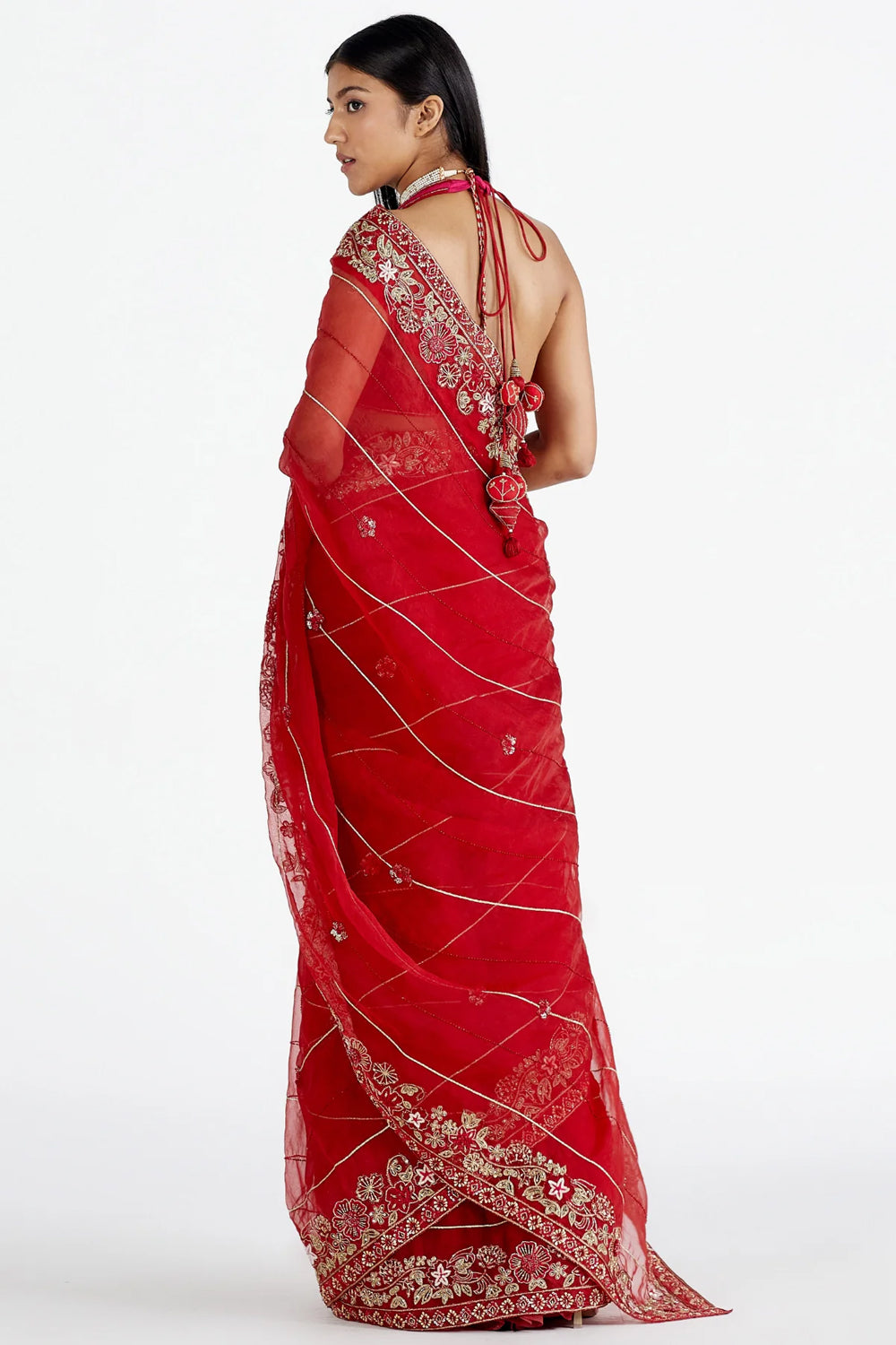 Surkh Zeenat Saree