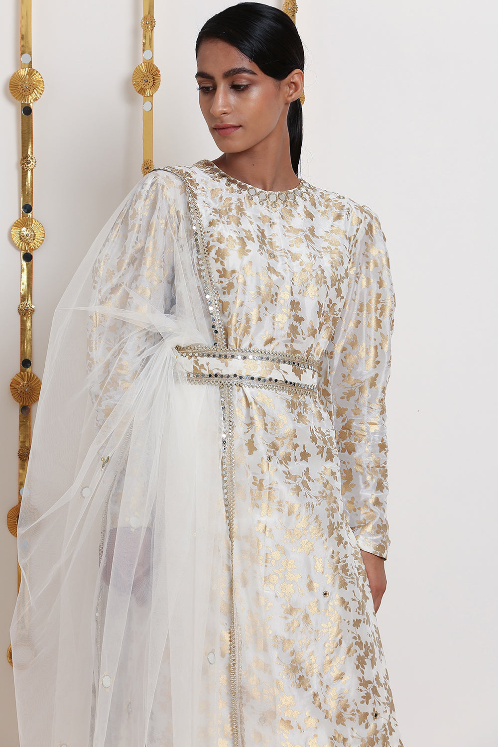 Embroidered & Printed White Kurta Set With Belt