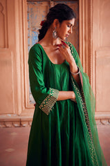 Embroidered Kalidar Green Chanderi Silk Kurta Set